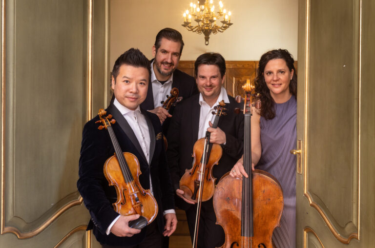 StradivariQuartett. Xiaoming Wang, Stefan Tarara, Lech Antonio Uszynski, Maja Weber. Copyright: Patrick Gutenberg.